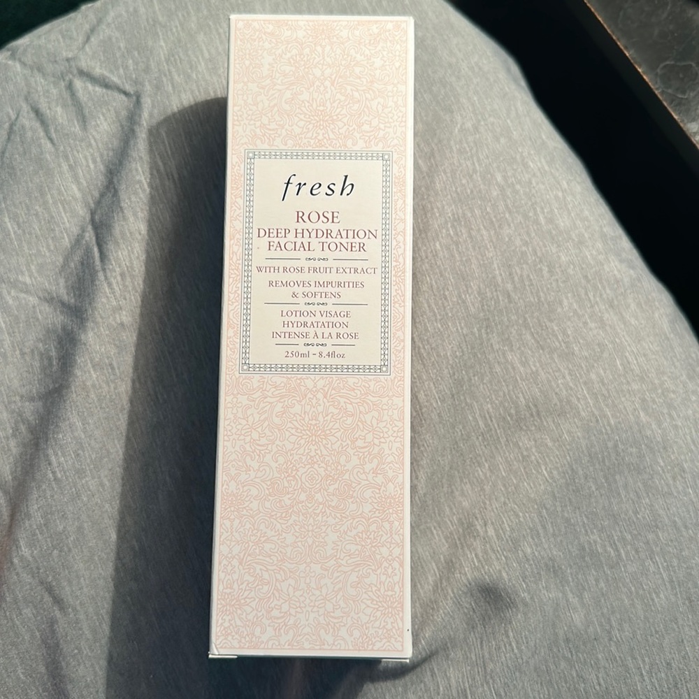 Fresh deep hydration toner. New in box